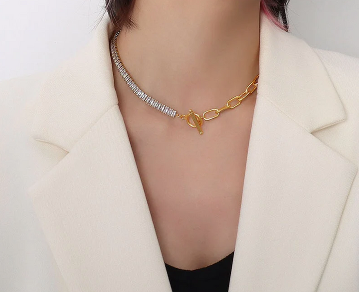 6 Chic Necklace Pieces to Wear at Work