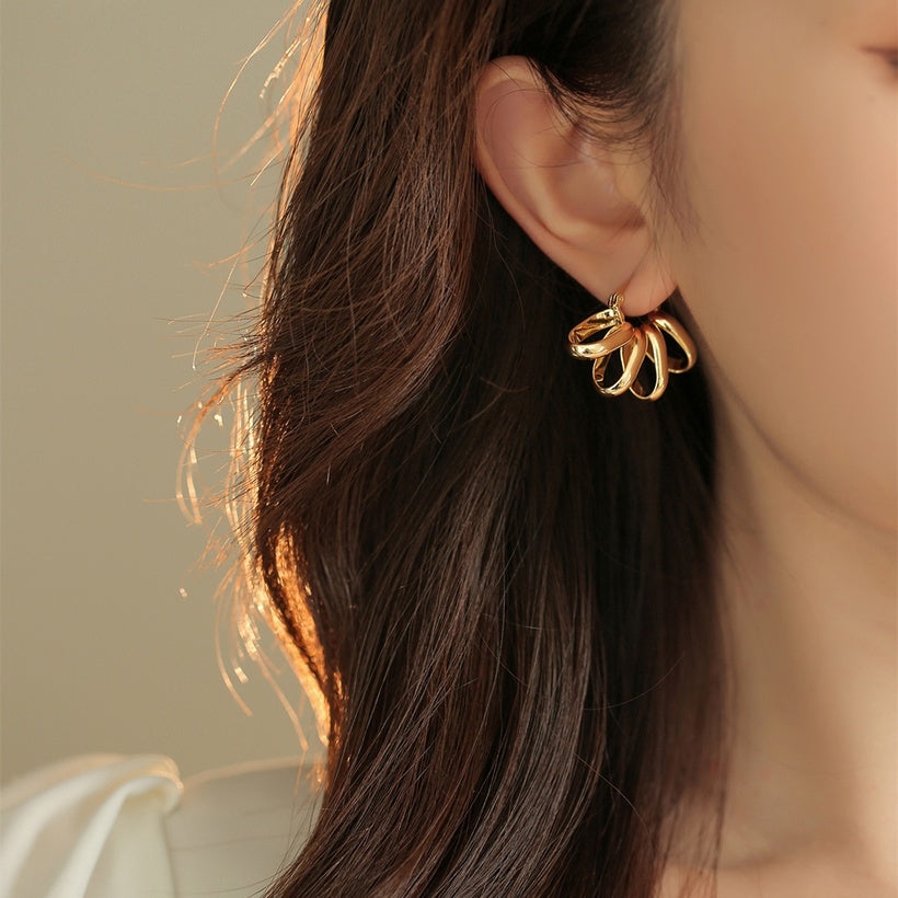 Liva Earrings